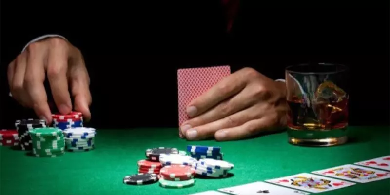 Những lưu ý trong chơi bluff trong Poker là gì